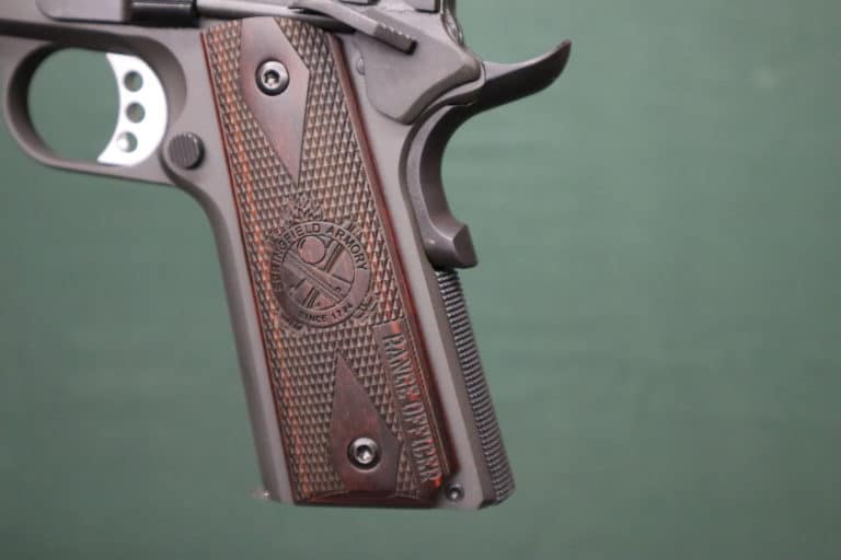 handgun 1911 beavertail